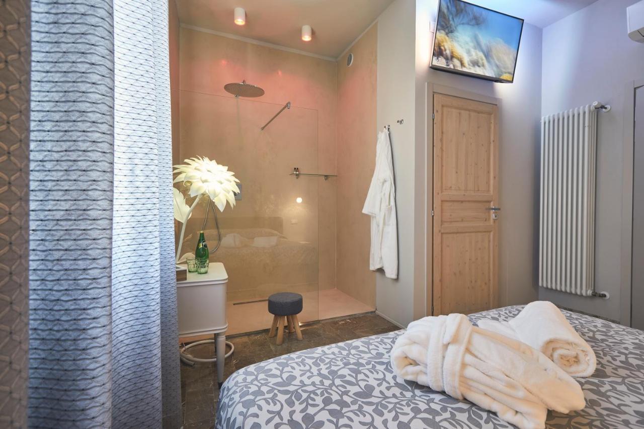 Le Stagioni Luxury Suite Forli Luaran gambar