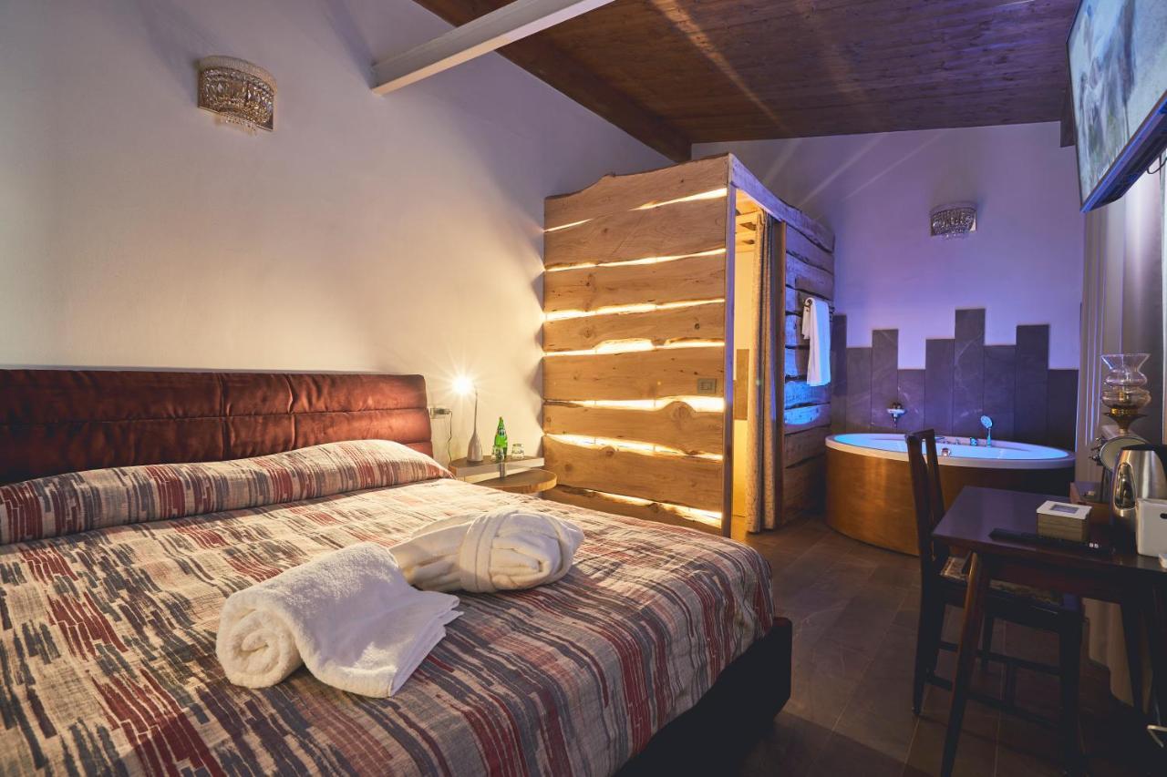 Le Stagioni Luxury Suite Forli Luaran gambar